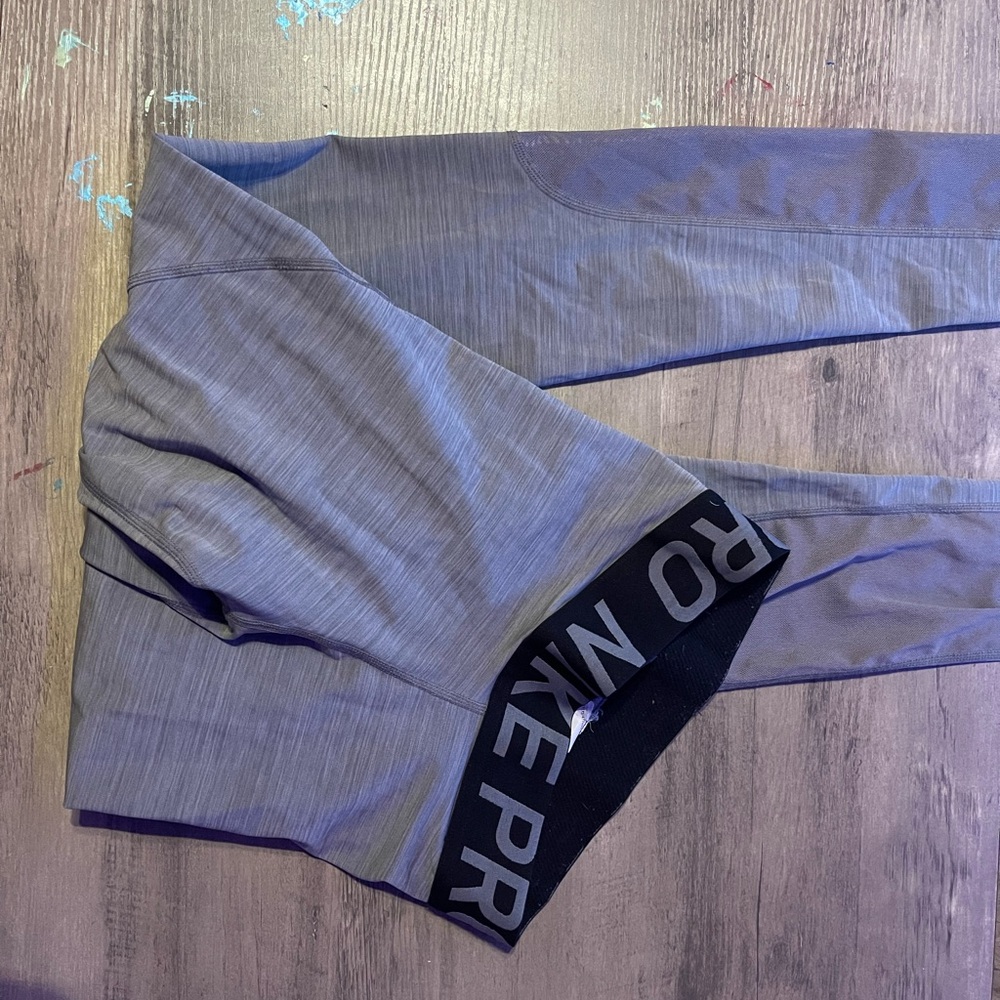 Nike Pro Heather Gray Leggings